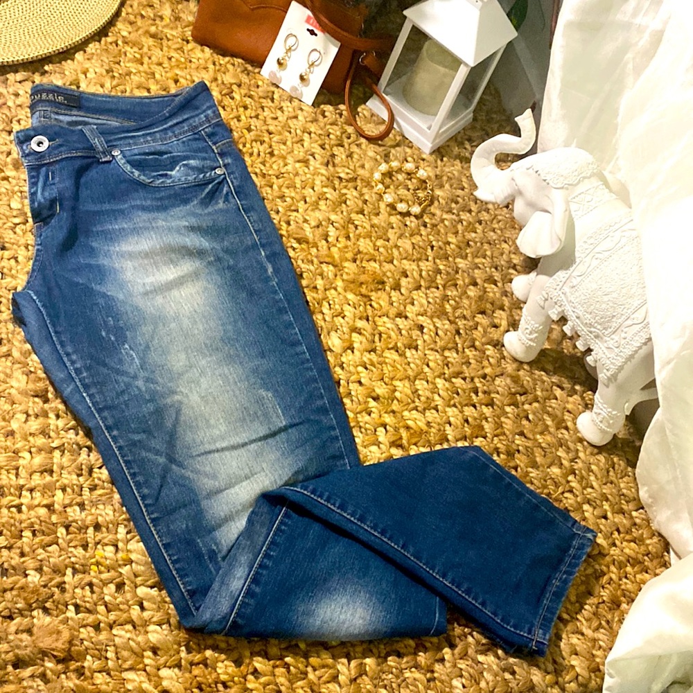 Puzzle Classic Jeans Wear